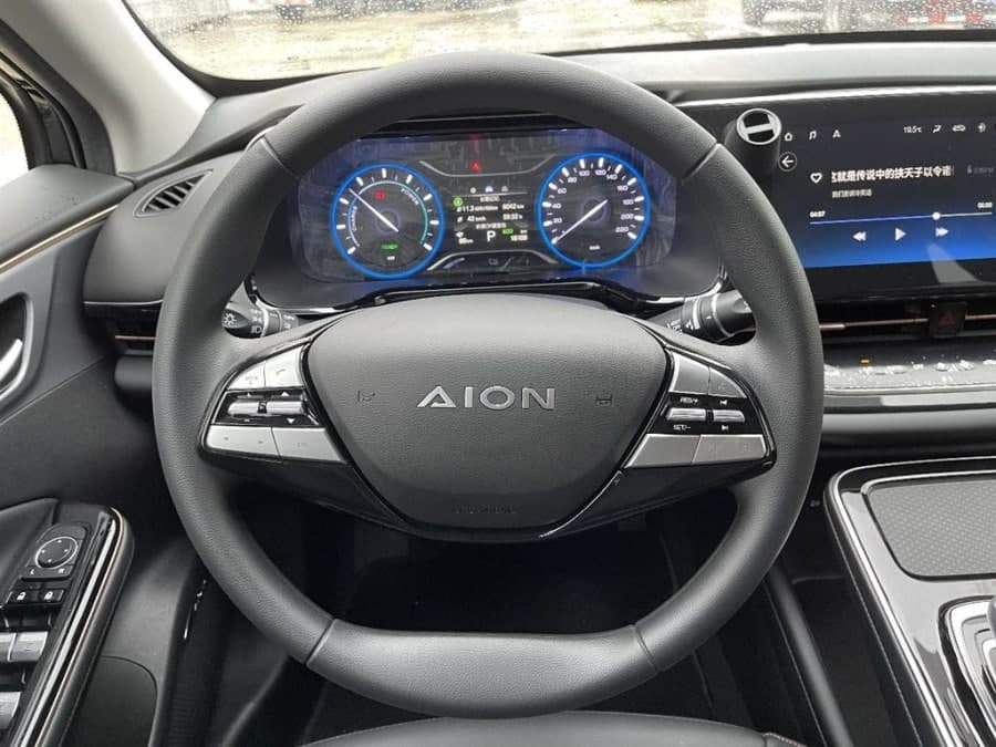 GAC Aion S 2021