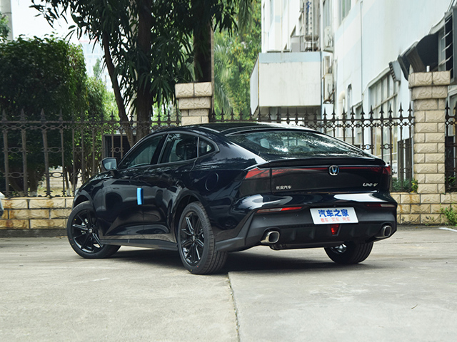 Changan UNI-V 2022
