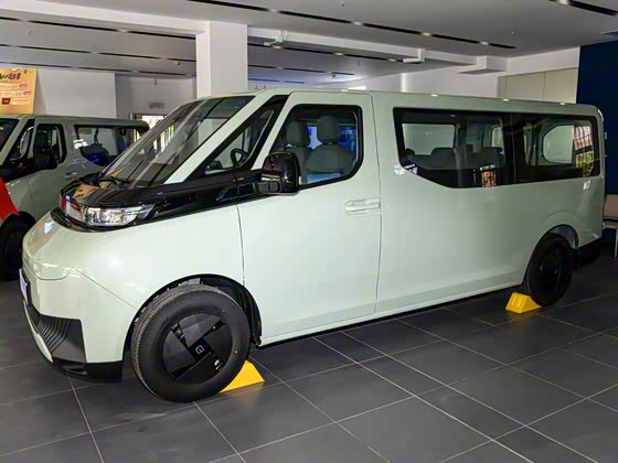 Farizon SuperVAN 2025