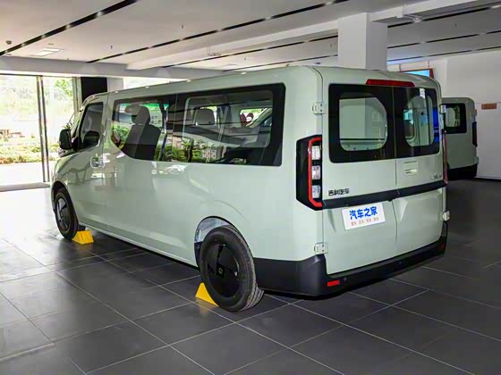 Farizon SuperVAN 2025