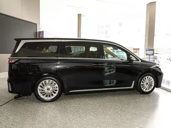 Voyah Dreamer PHEV 2024