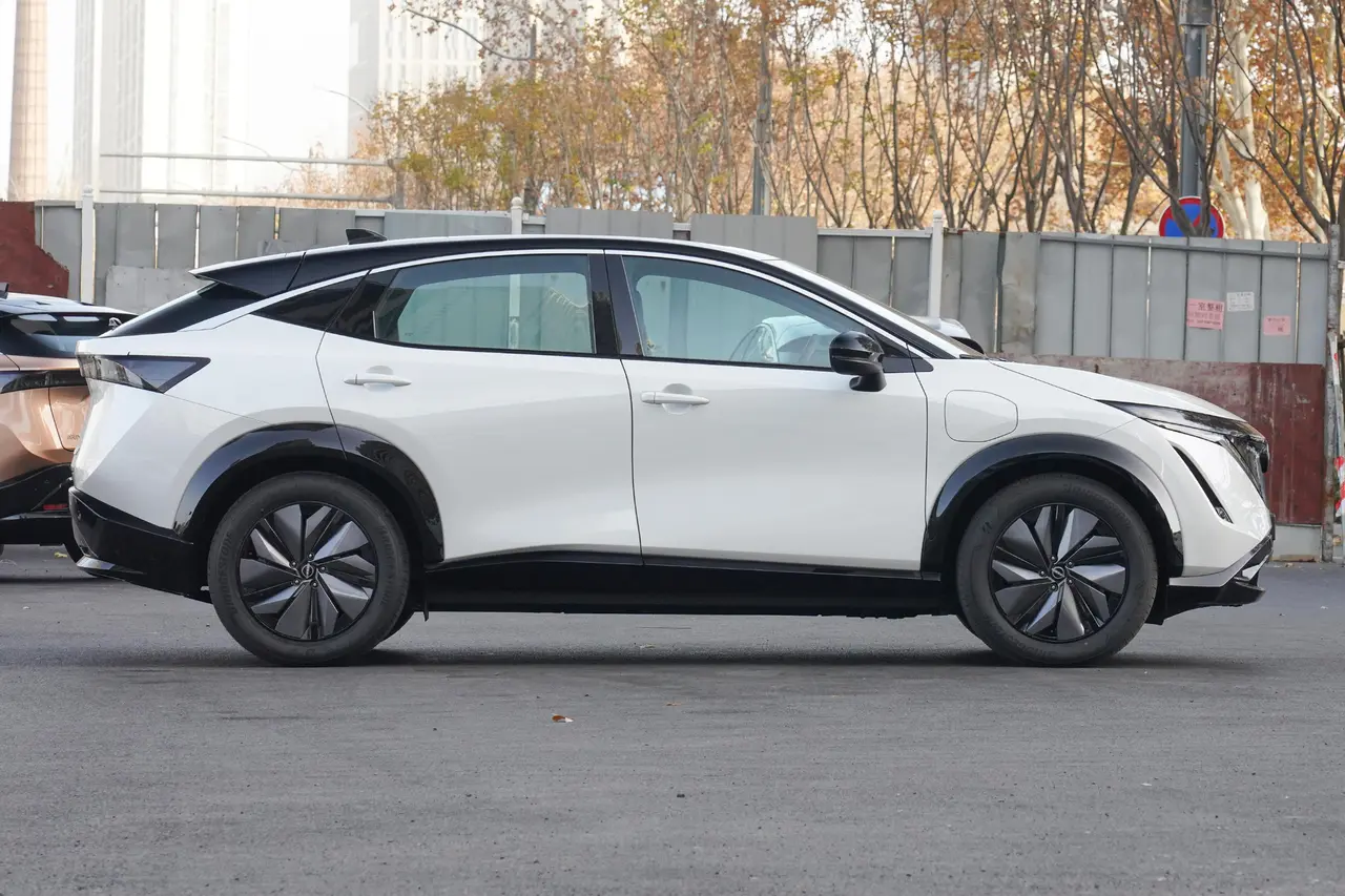 Nissan Ariya 2023