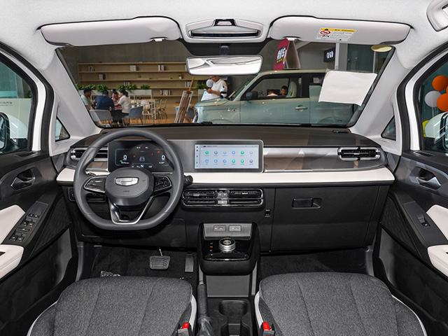 Geely Geometry E 2024