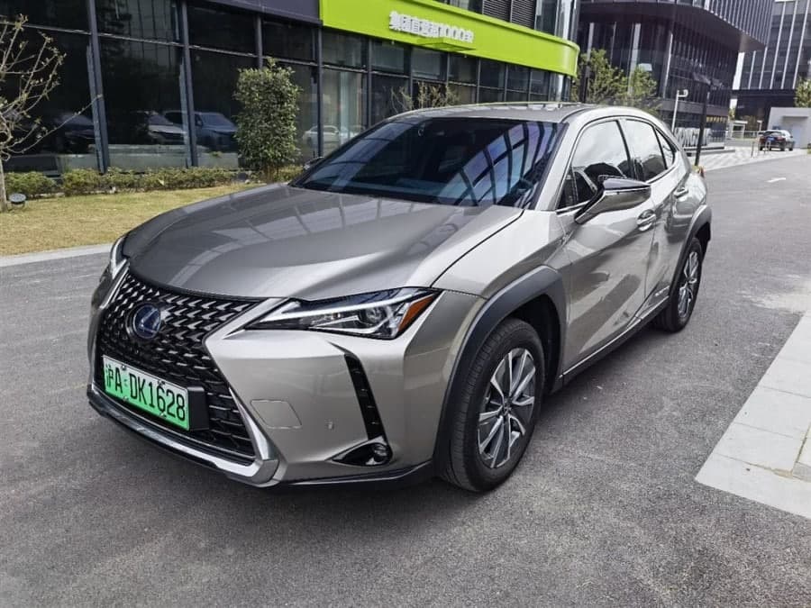 Lexus UX New Energy 2020