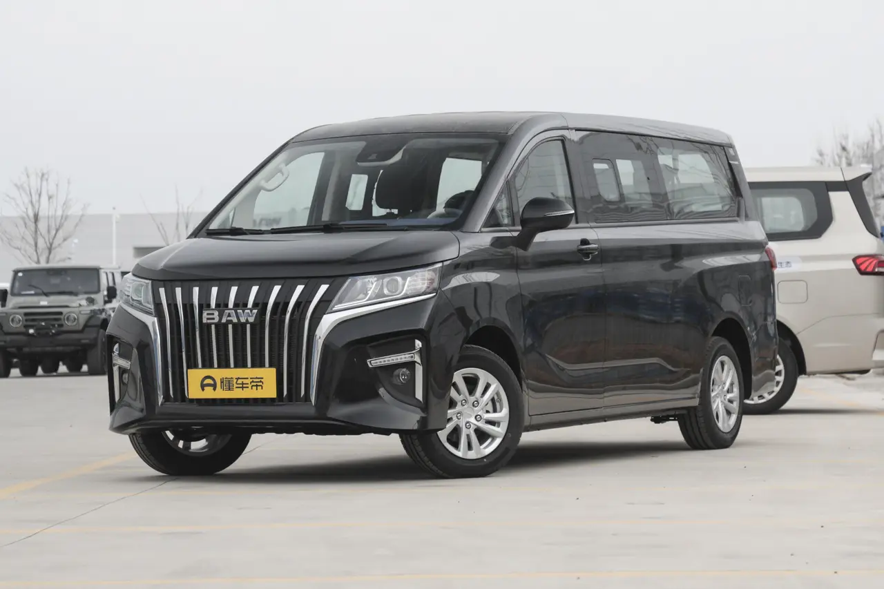 BAW M7 EV 2025
