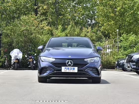 Mercedes EQE 2022