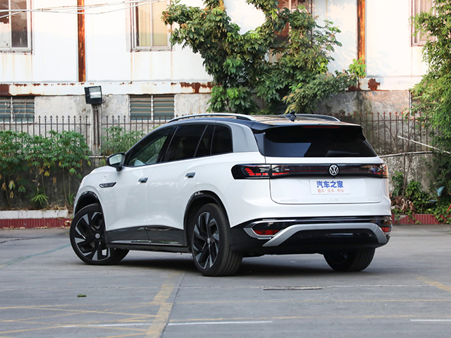 Volkswagen ID.6 2022