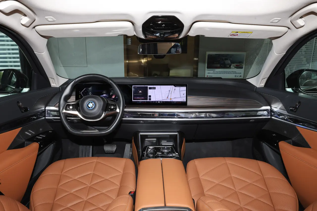 BMW I7 2023