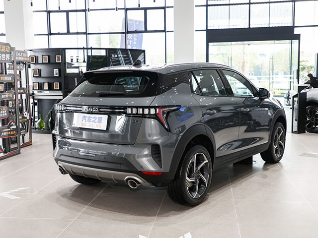 Lynk &amp; Co 06 2023
