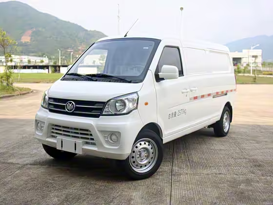 NLM Qiteng M70 EV 2021