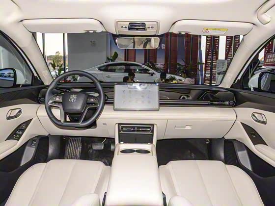 BYD Qin L 2025
