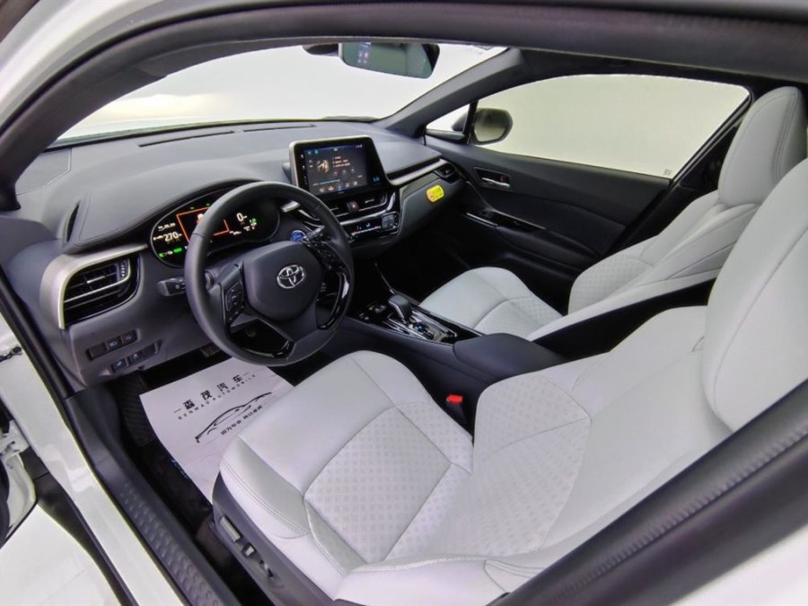 Toyota C-HR EV 2020