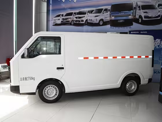 SRM Xinyuan E3 2024