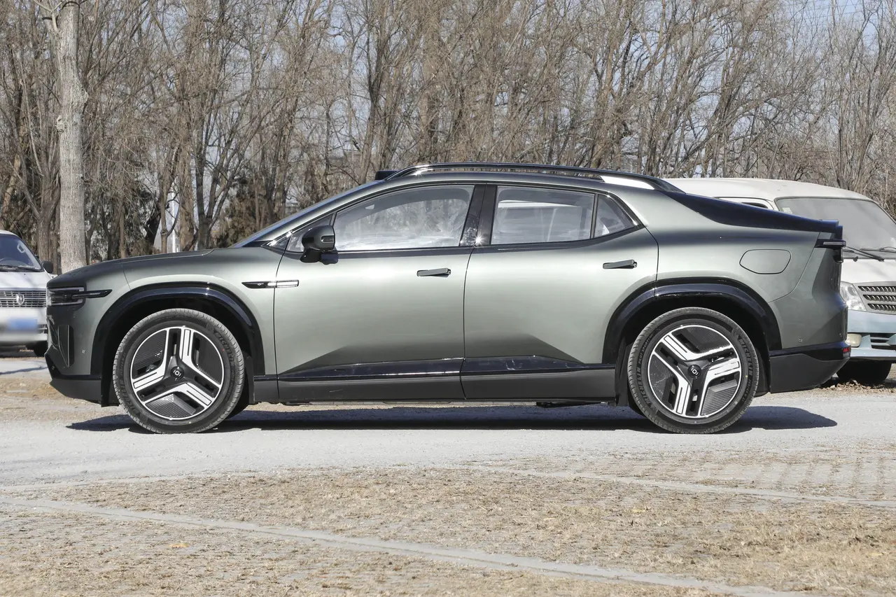 Changan Qiyuan E07 2024