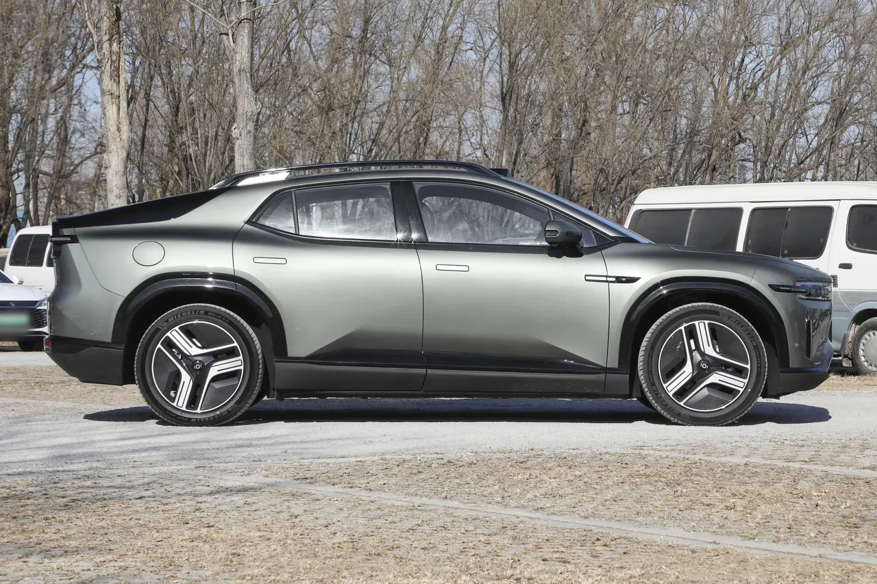 Changan Qiyuan E07 2024