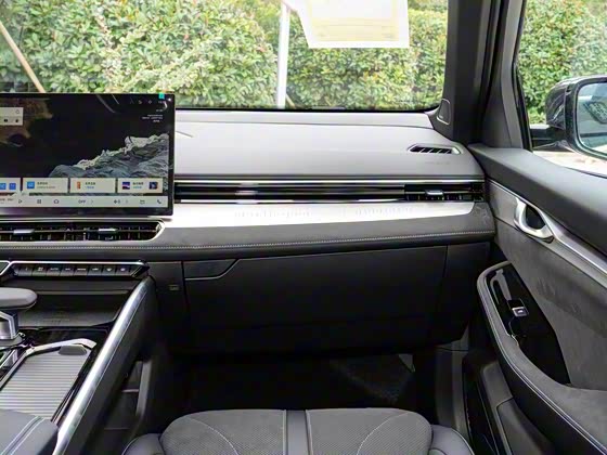 Geely Preface 2025