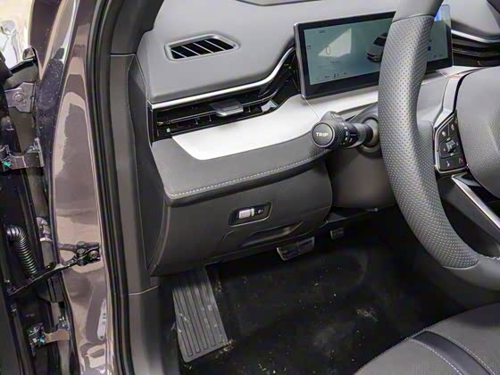 Geely Preface 2025