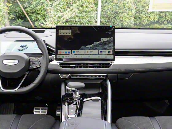 Geely Preface 2025