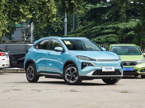 Dongfeng-Honda M-NV 2024