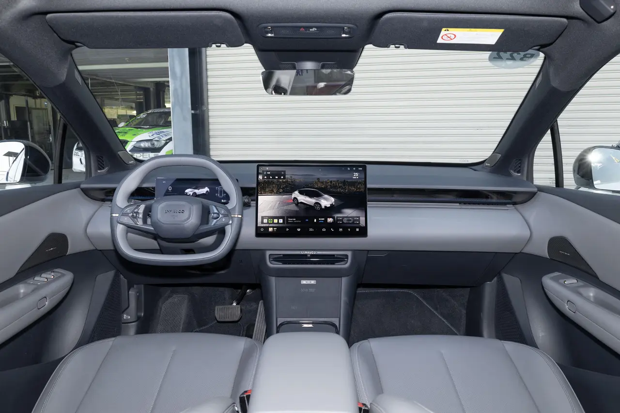 Lynk &amp; Co Z20 2025