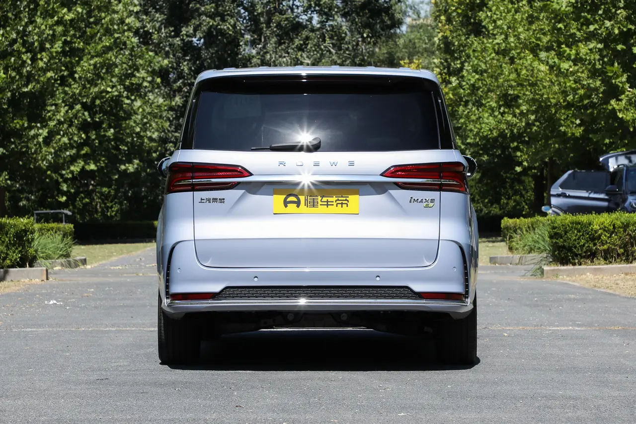 Roewe IMAX8 EV 2022