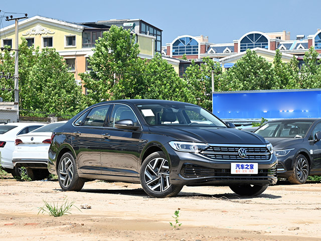 Volkswagen Sagitar 2022