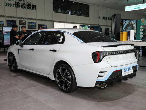 Lynk &amp; Co 03 2024