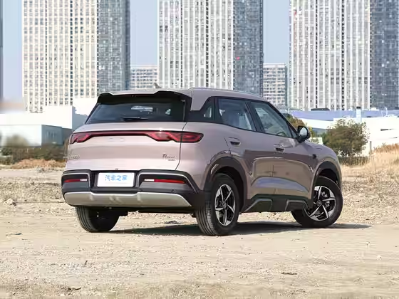 BYD Yuan UP 2025