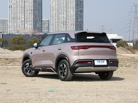 BYD Yuan UP 2025