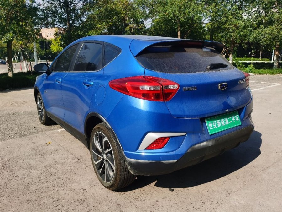 Geely Emgrand GSe 2020