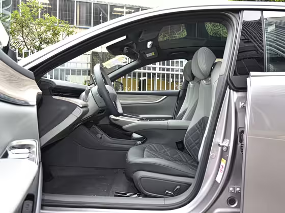 Changan Qiyuan A07 2025