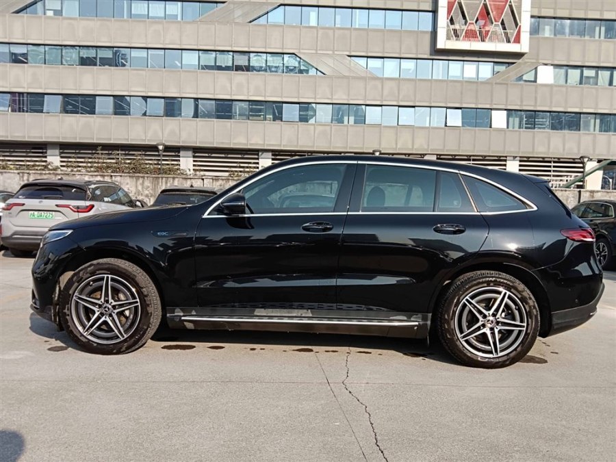 Mercedes EQC 2021