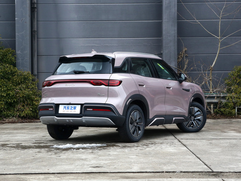 BYD Yuan UP 2024