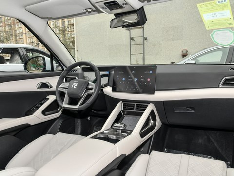 BYD Yuan UP 2024