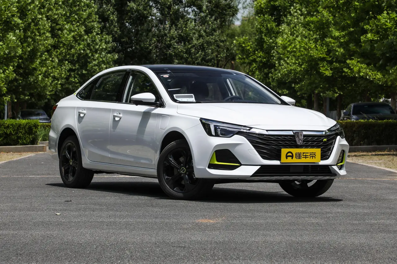 Roewe I6 Max EV 2022