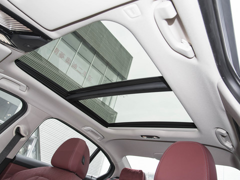 BMW i3 2024