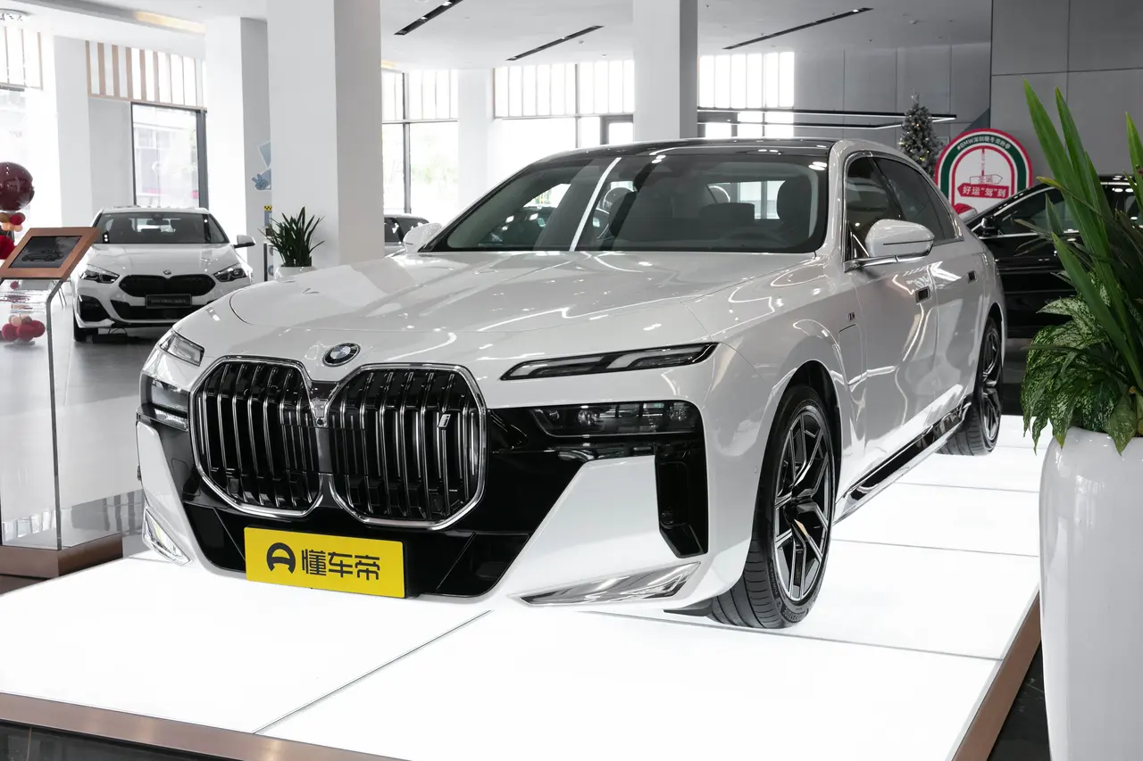 BMW I7 2023