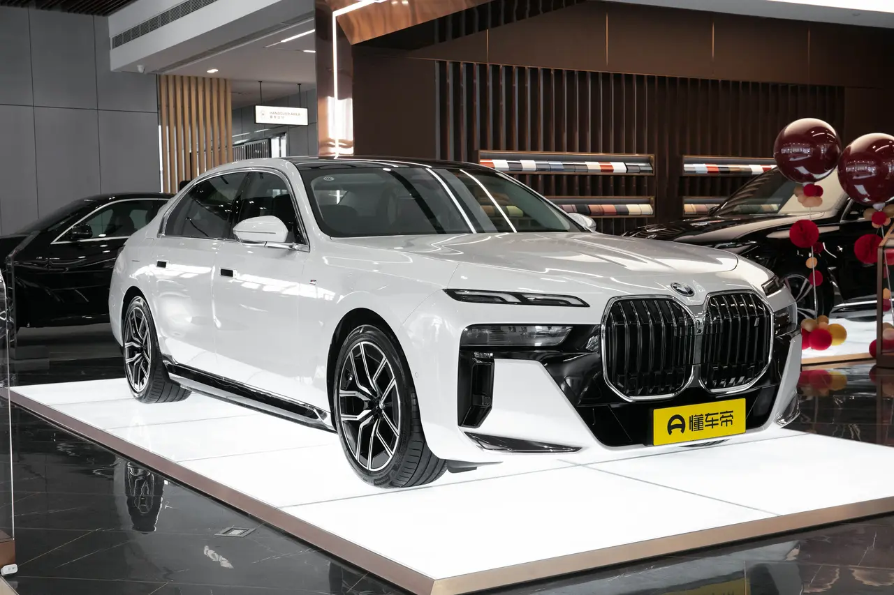 BMW I7 2023