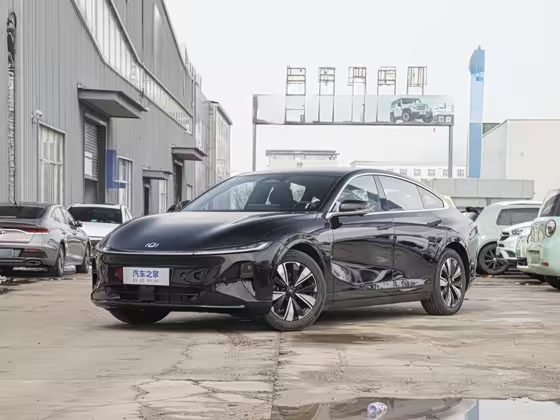 Changan Qiyuan A07 2025