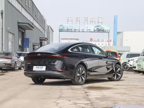 Changan Qiyuan A07 2025