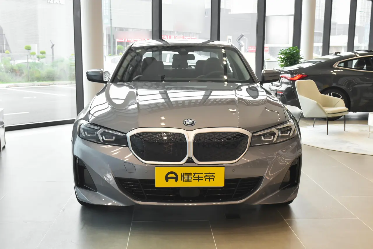 BMW i3 2023