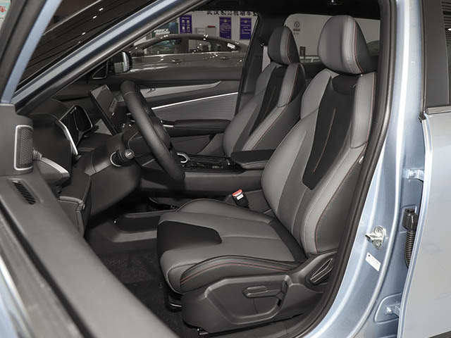 Geely Atlas Cool 2024