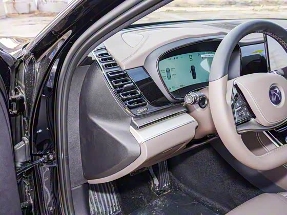 BYD Han 2025
