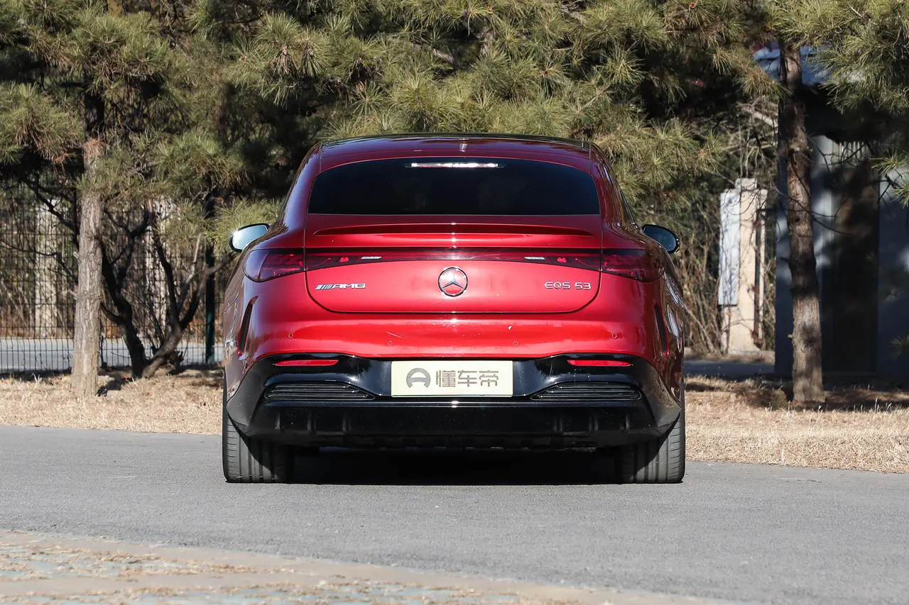 Mercedes EQS AMG 2023