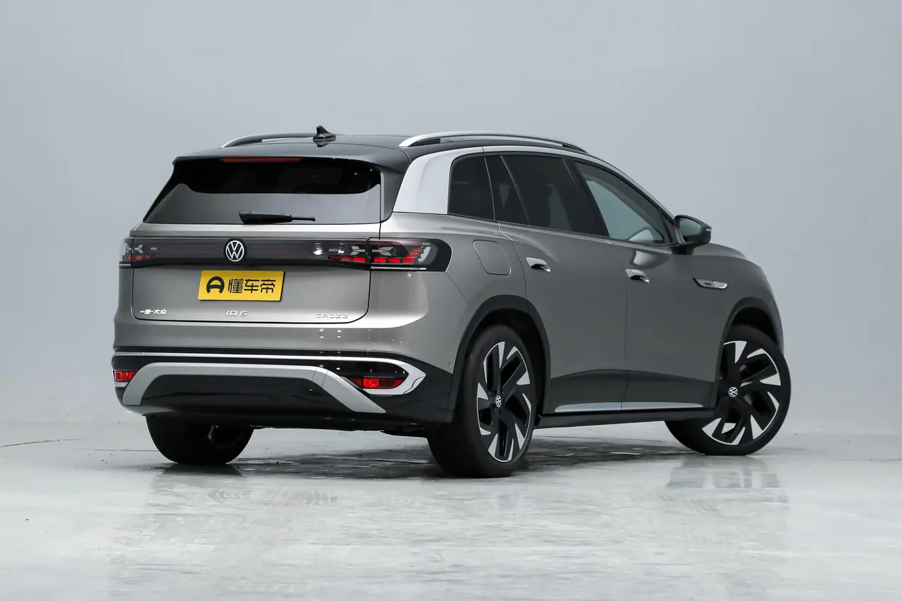 Volkswagen ID.6 Crozz 2024