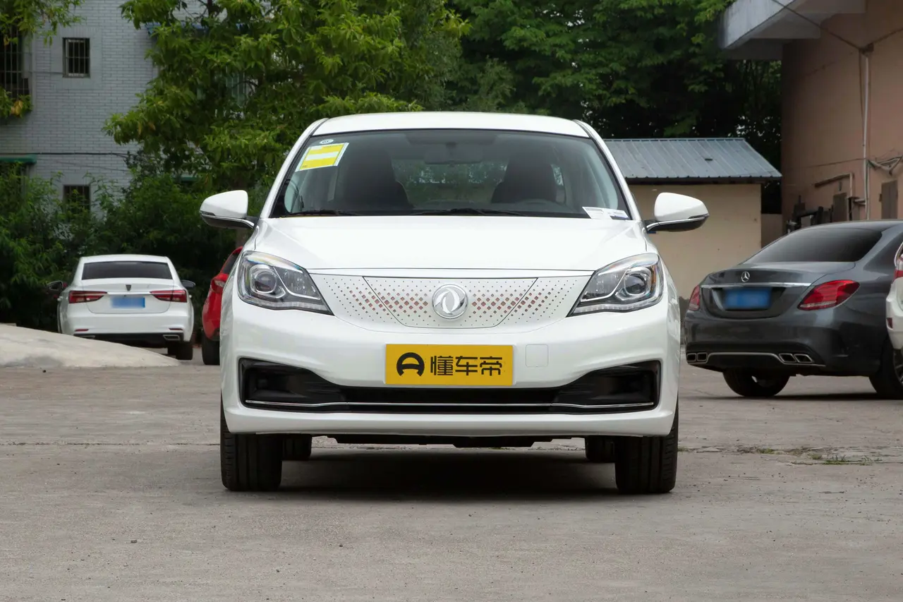 Dongfeng Aeolus E70 2023