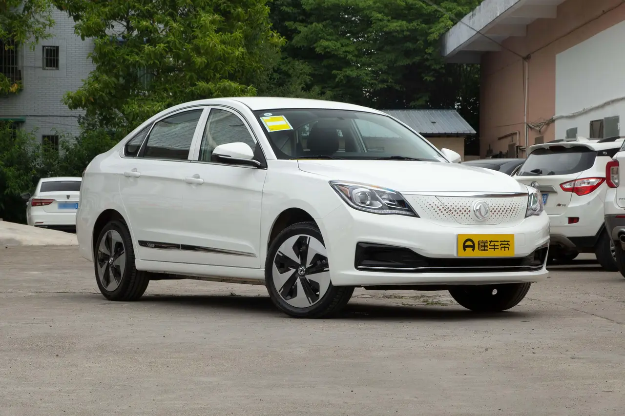 Dongfeng Aeolus E70 2023