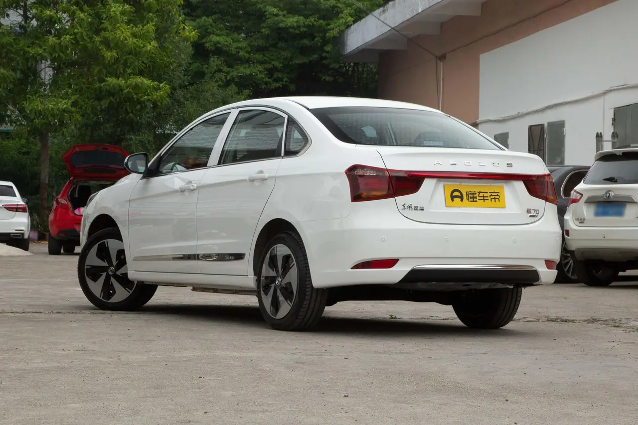 Dongfeng Aeolus E70 2023