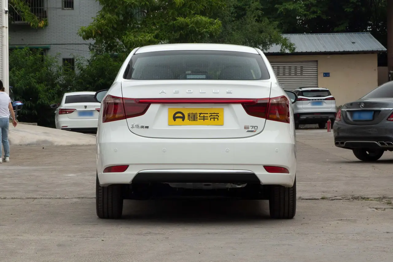 Dongfeng Aeolus E70 2023