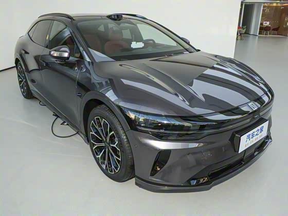 Zeekr 007GT 2025